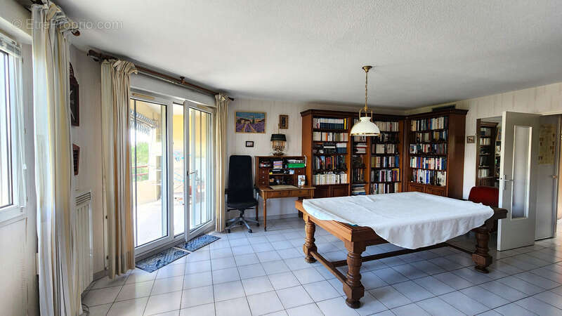 Appartement spacieux, lumineux, très bien équipé, confortable, clim, double vitrage, Alco - photo 15