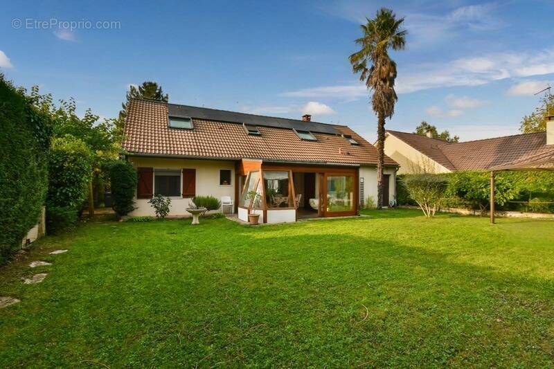 Maison à BALLAINVILLIERS