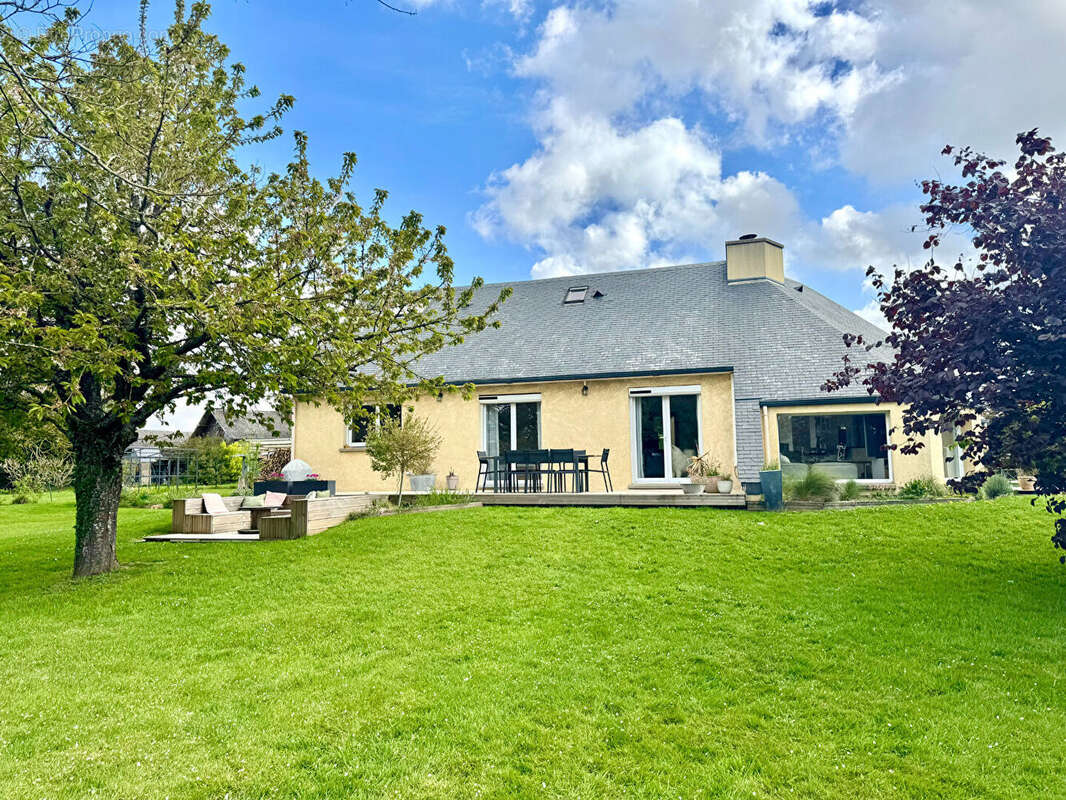 Maison à FRESNE-LE-PLAN