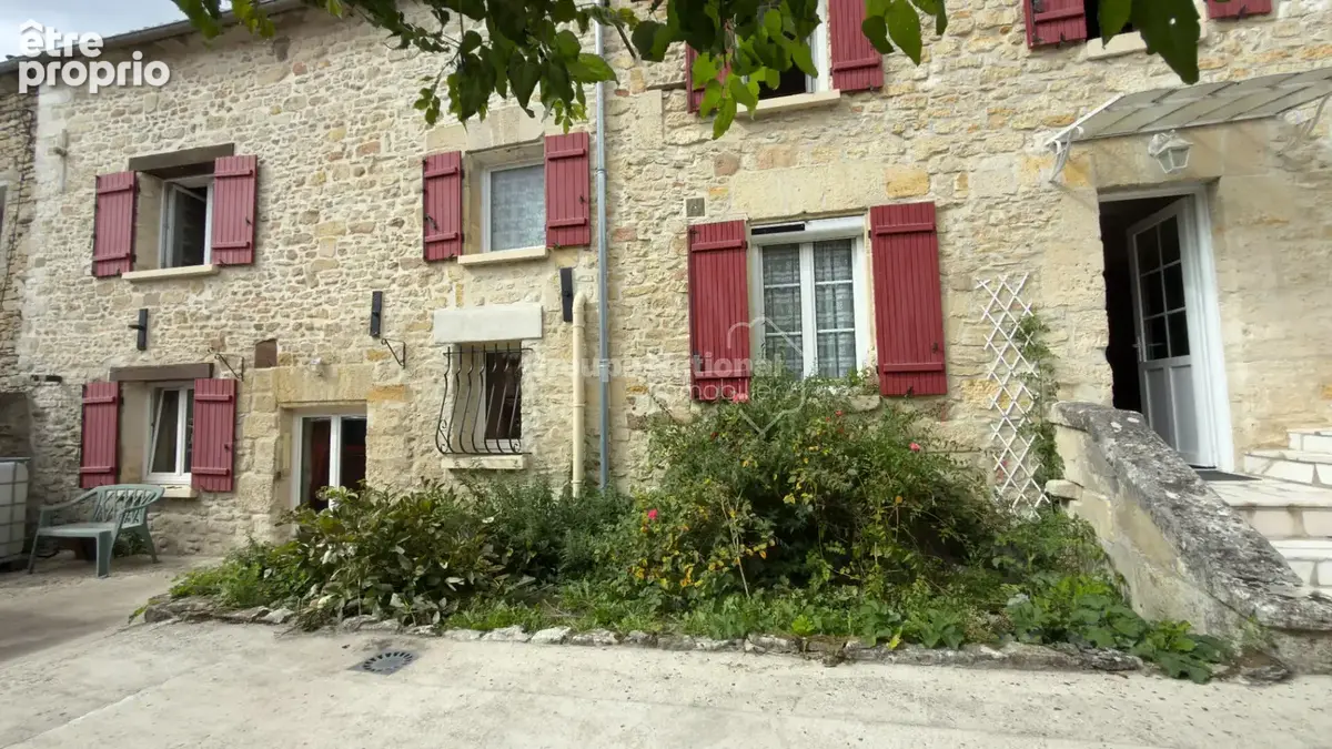 Photo Maison à Noailles au prix de 262 000€