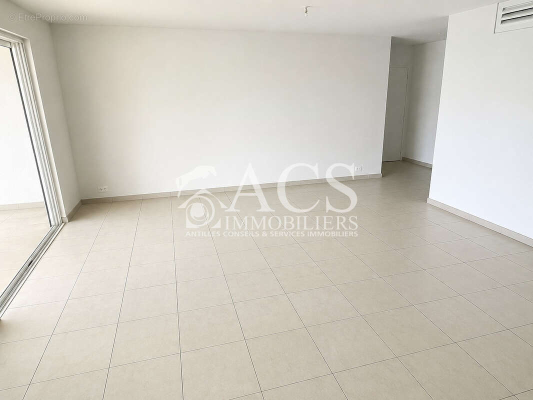 Appartement à LES TROIS-ILETS