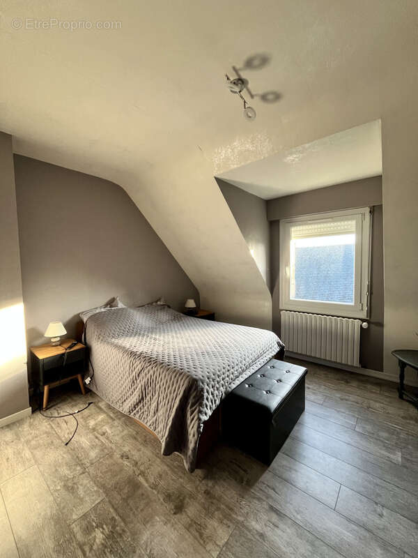 Maison à PLOUGOUMELEN