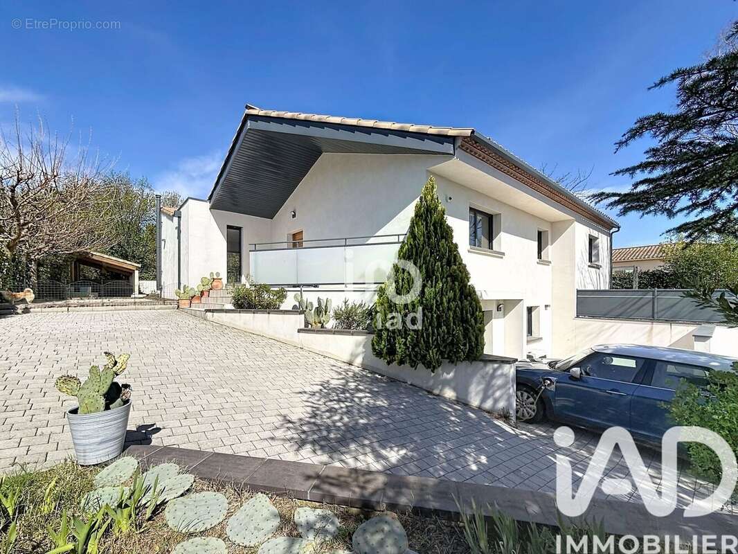 Photo 2 - Maison à MONTARNAUD