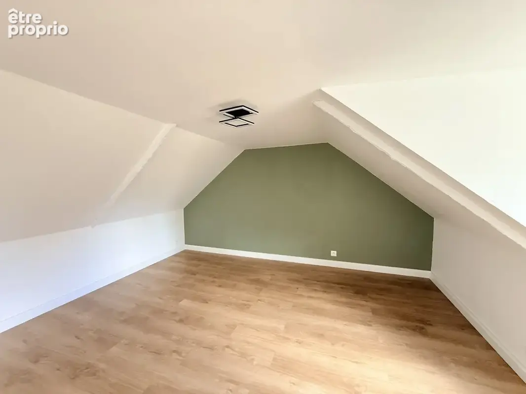 Longère de caractère rénovée  Charme, lumière et beaux volumes - photo 9