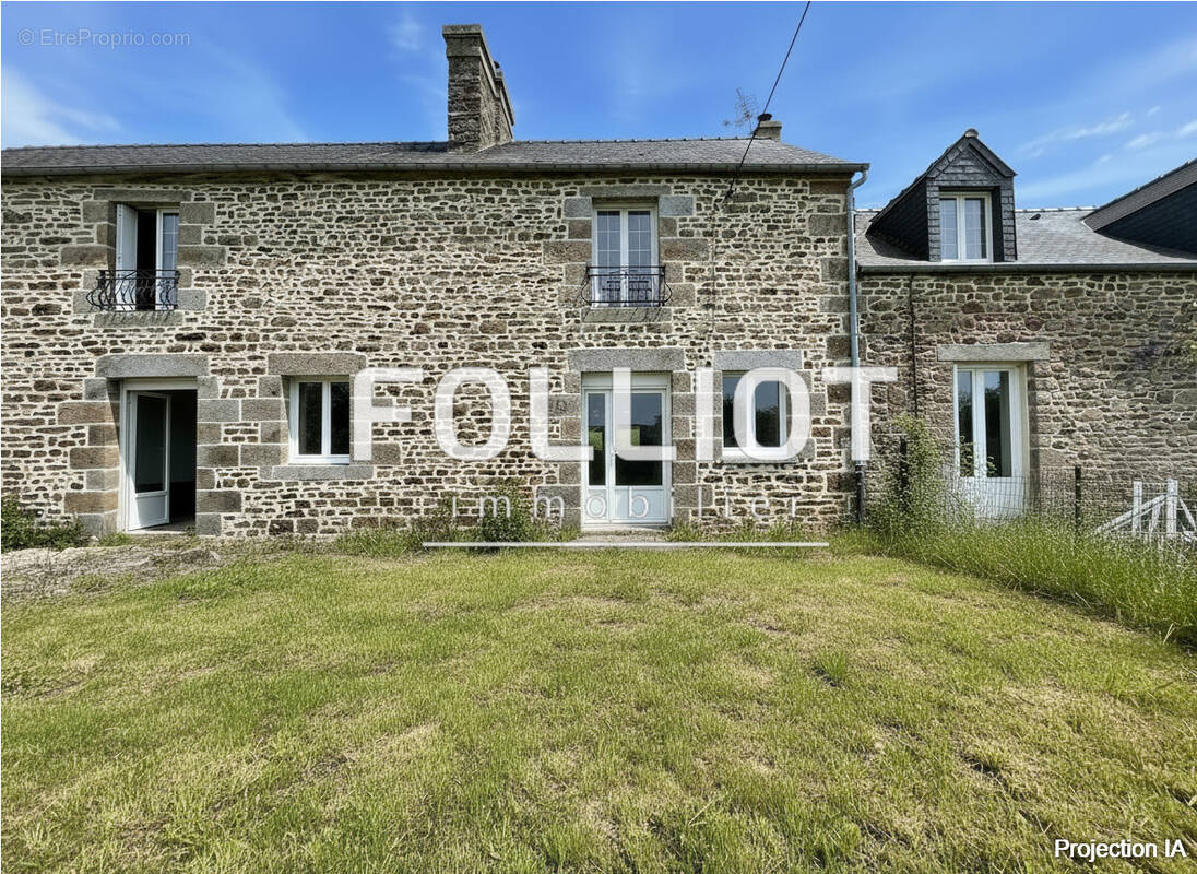 Maison à LECOUSSE