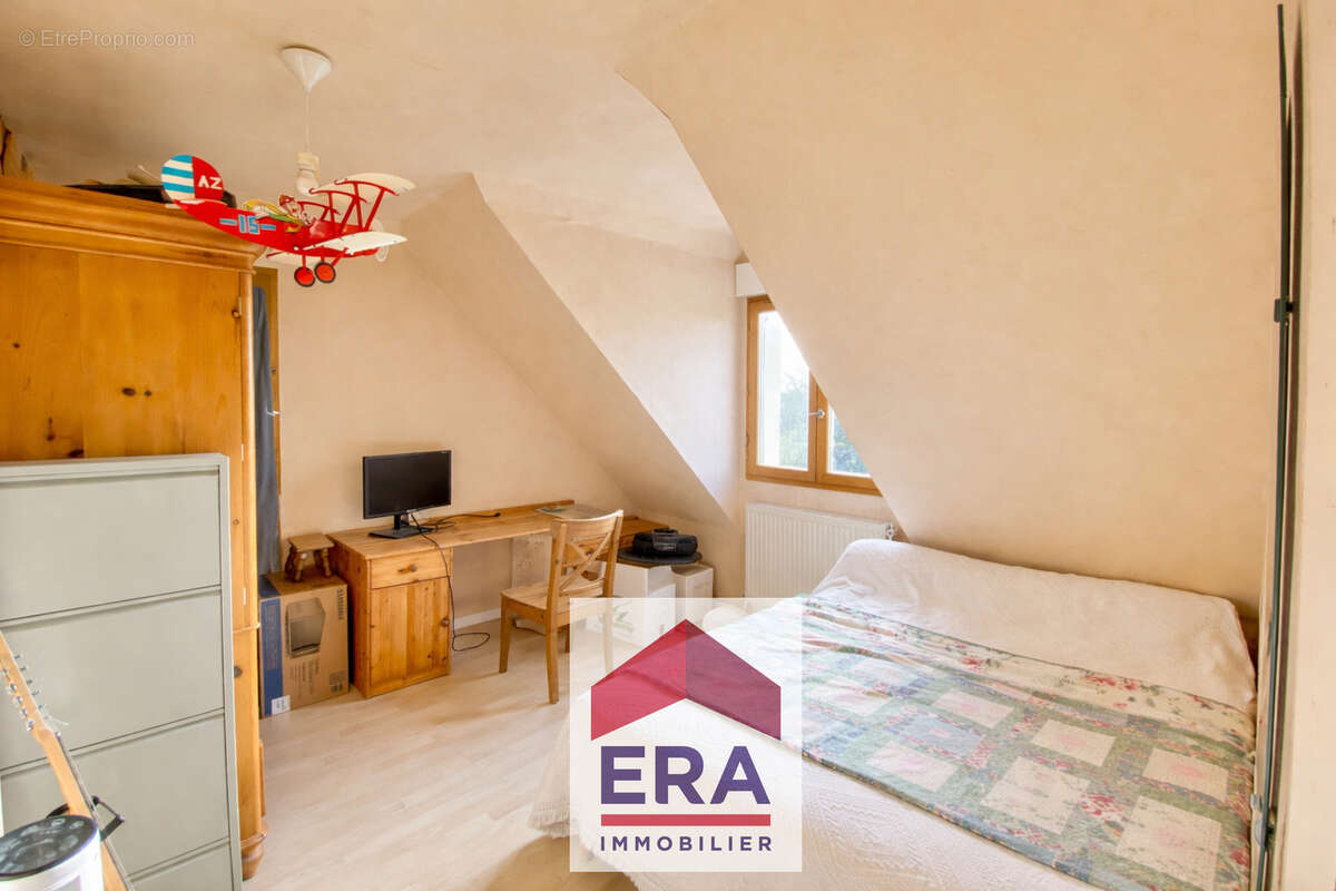 Maison à SARTROUVILLE