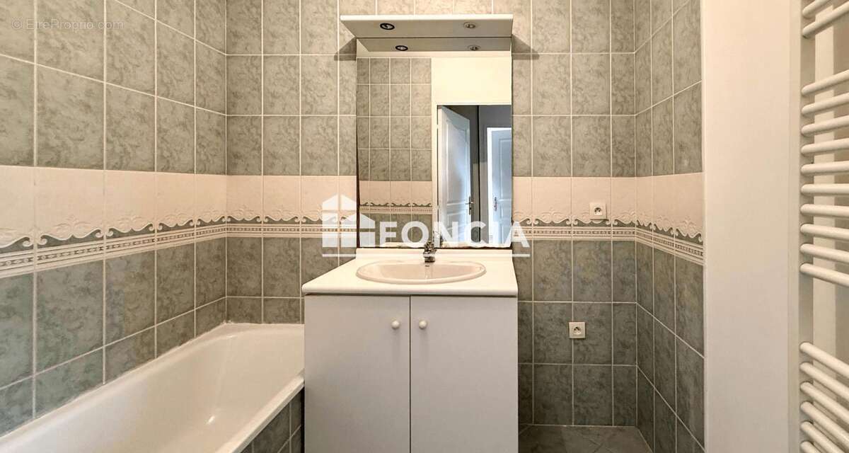 Appartement à LYON-9E