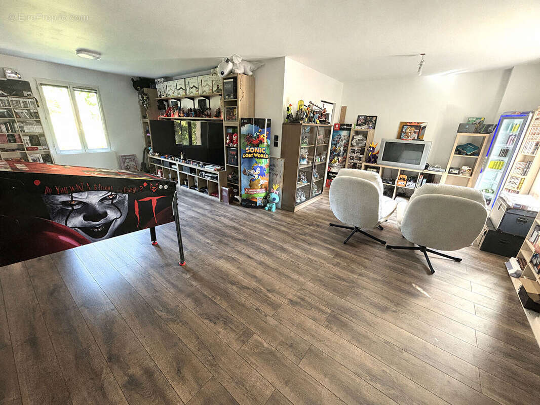 Maison familiale récente - photo 3