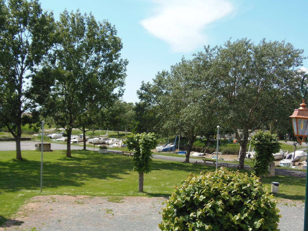 Maison à CHENAC-SAINT-SEURIN-D&#039;UZET