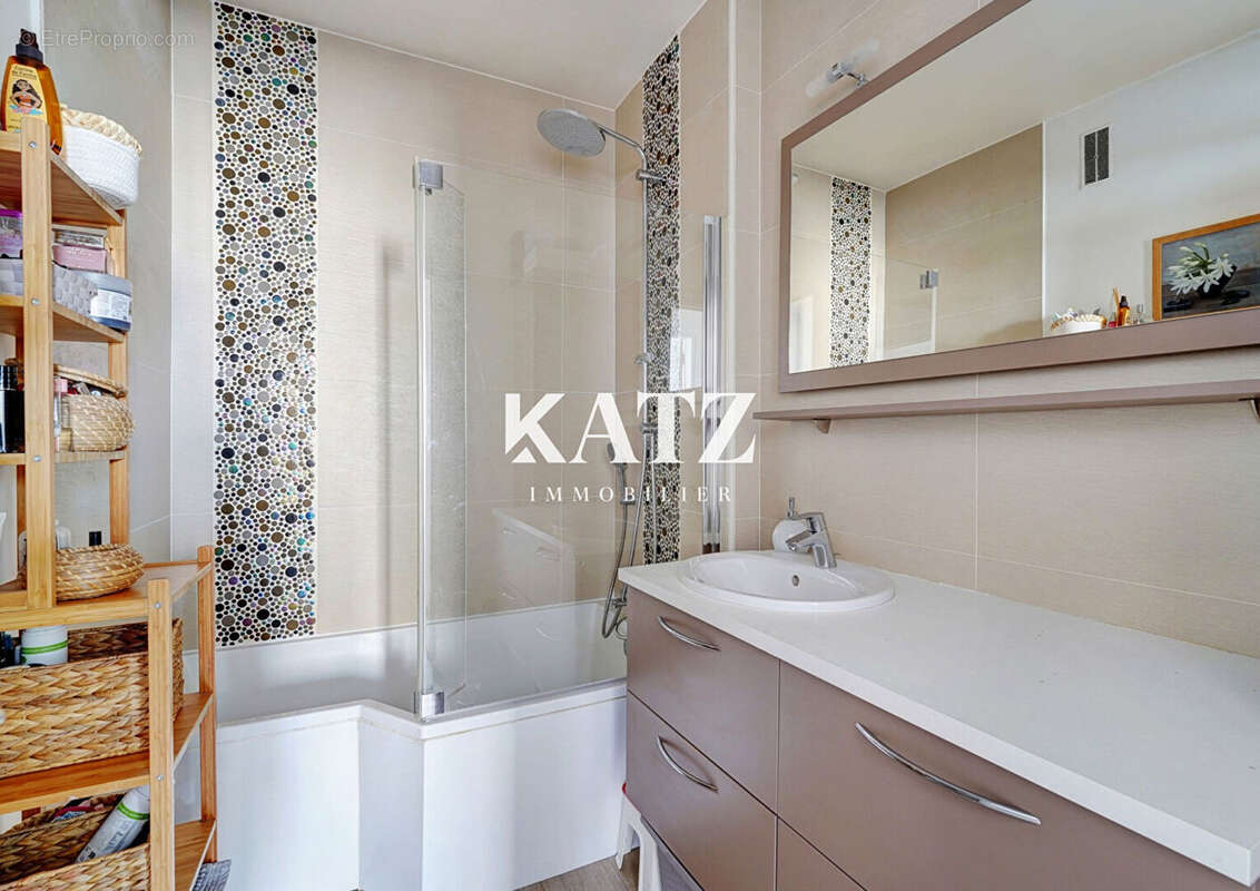 Appartement à GARCHES