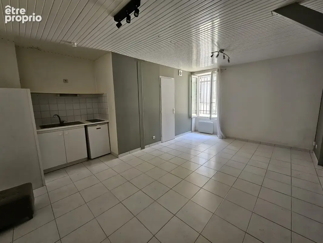 Bordeaux Victoire - Maison de Ville T5 - Centre-Ville - photo 2