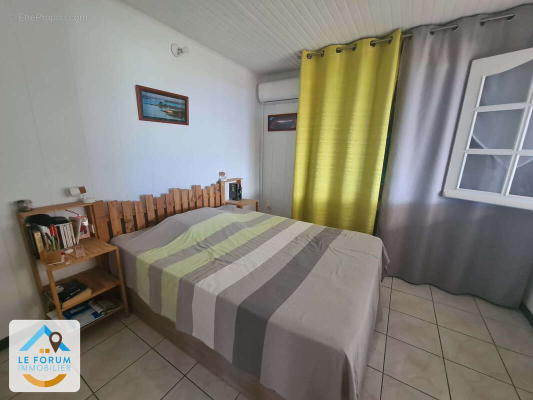 Maison à PETITE-ILE