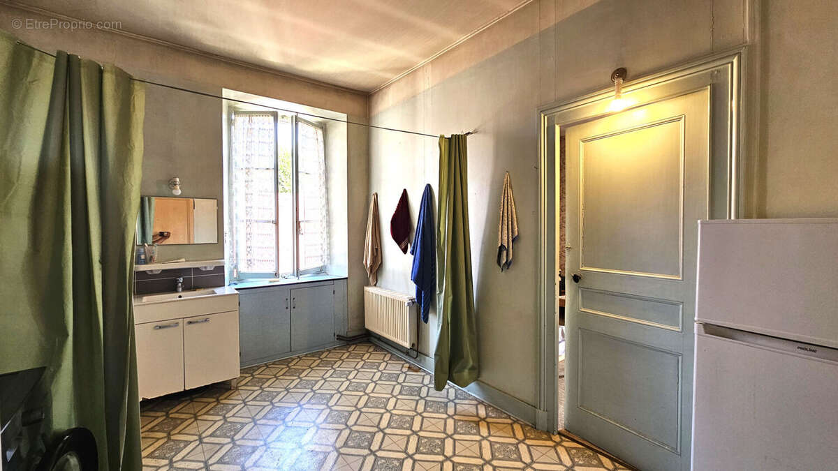 Appartement à SAINT-GENIX-SUR-GUIERS