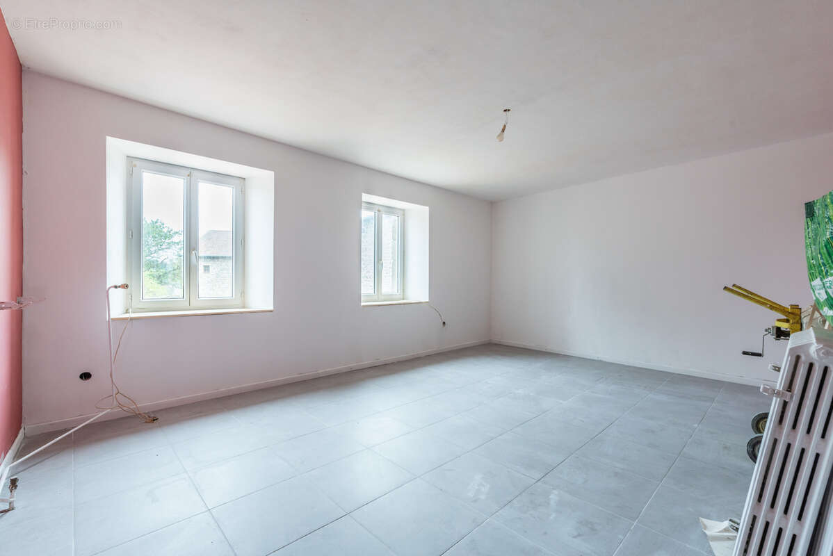 Maison à SAINT-GEORGES-LAGRICOL