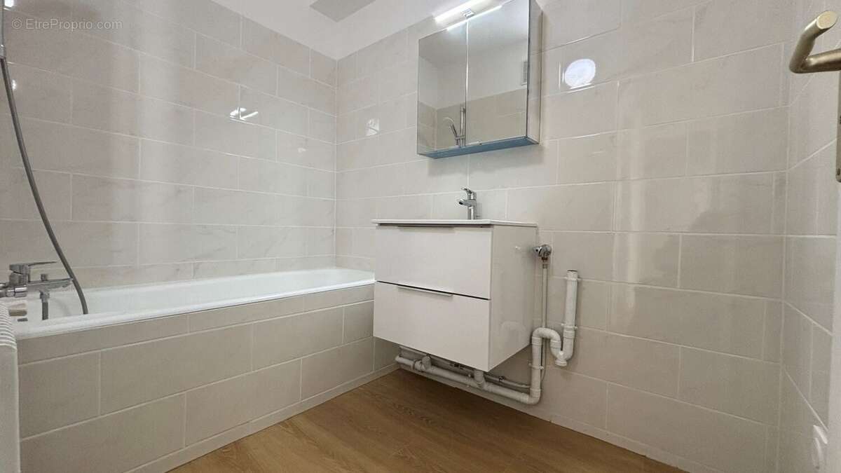 Appartement à MAISONS-ALFORT