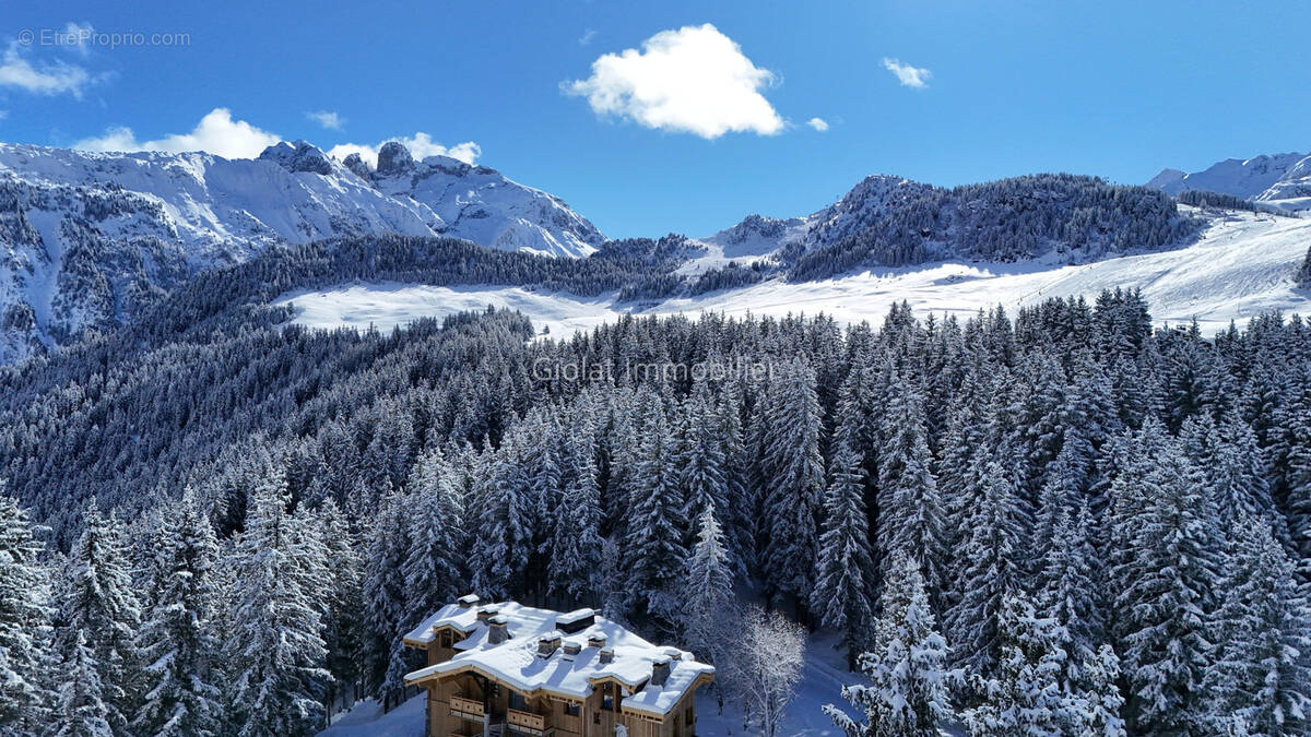 Appartement à LA PERRIERE