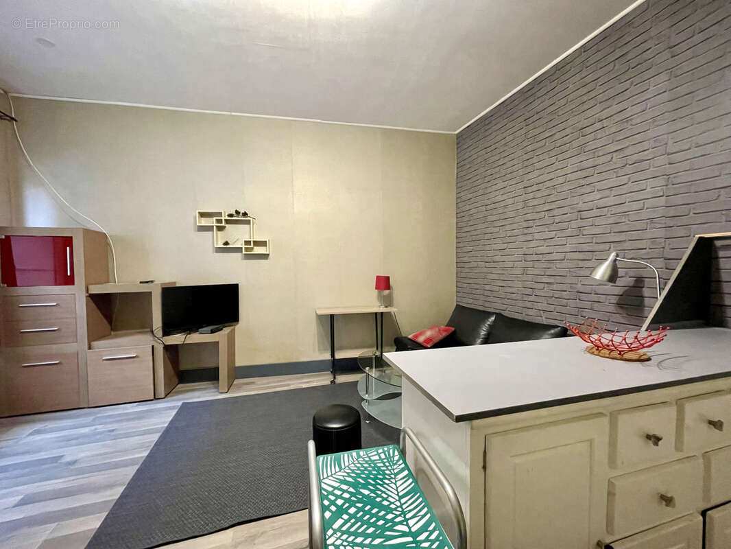 Commerce à PLAISANCE-DU-TOUCH