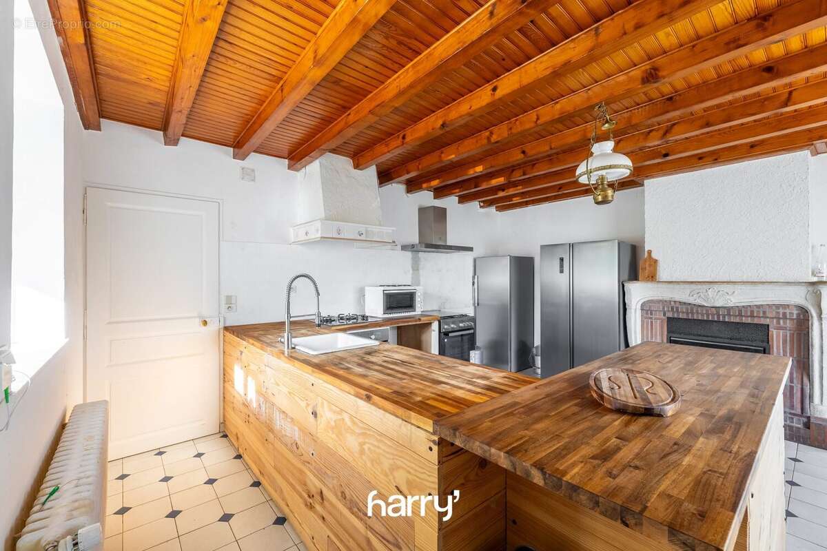 Commerce à CHEVIGNY