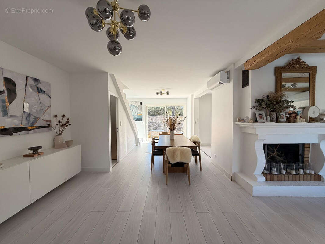 Maison à NIMES