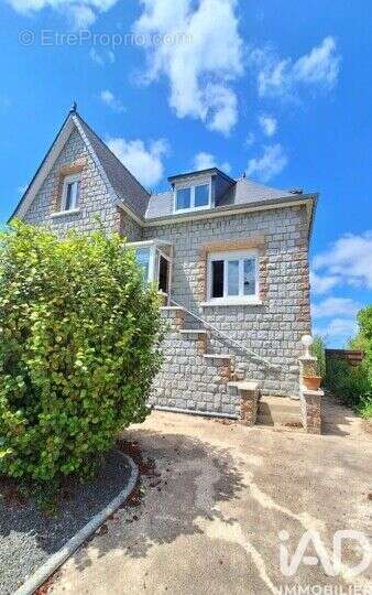 Photo 2 - Maison à PLOUEC-DU-TRIEUX