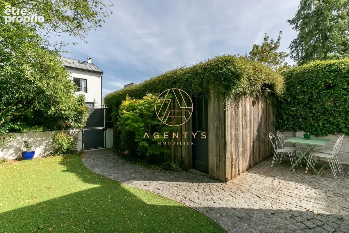 Photo Maison à Joinville-Le-Pont au prix de 900 000€