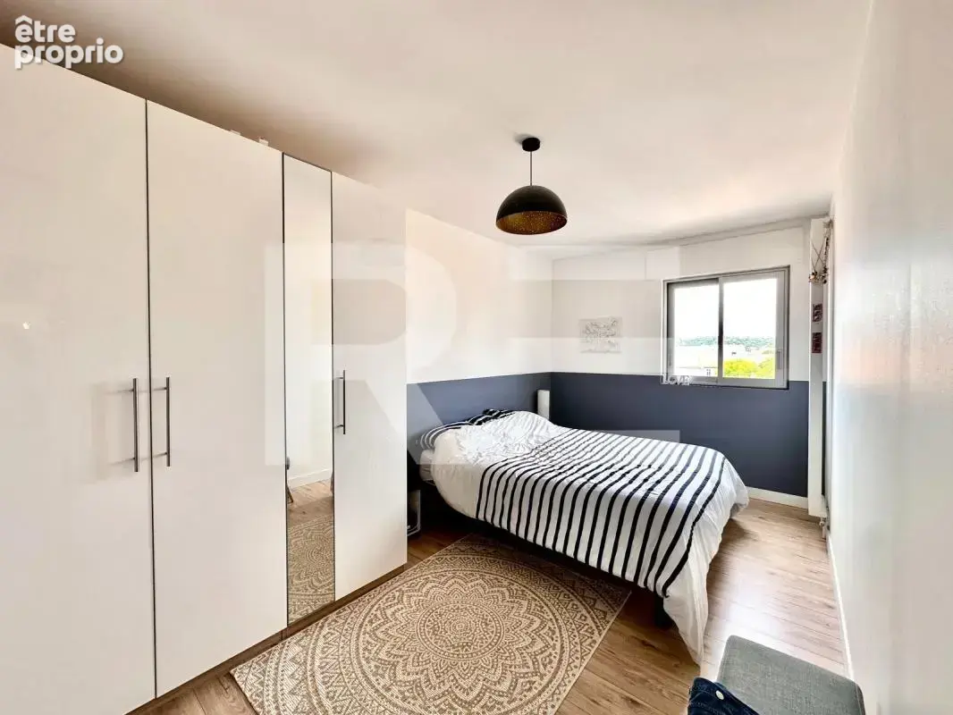 Appartement de type P4 avec terrasse, cave, parking et garage à Nîmes - photo 5