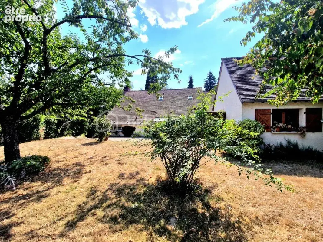 Charmante longère endroit privilégié – 4 chambres – terrain de 1 920 m² – fort potentiel - photo 5