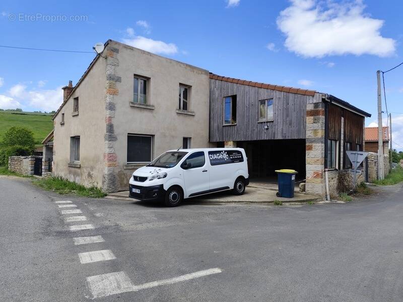 Maison à BILLOM