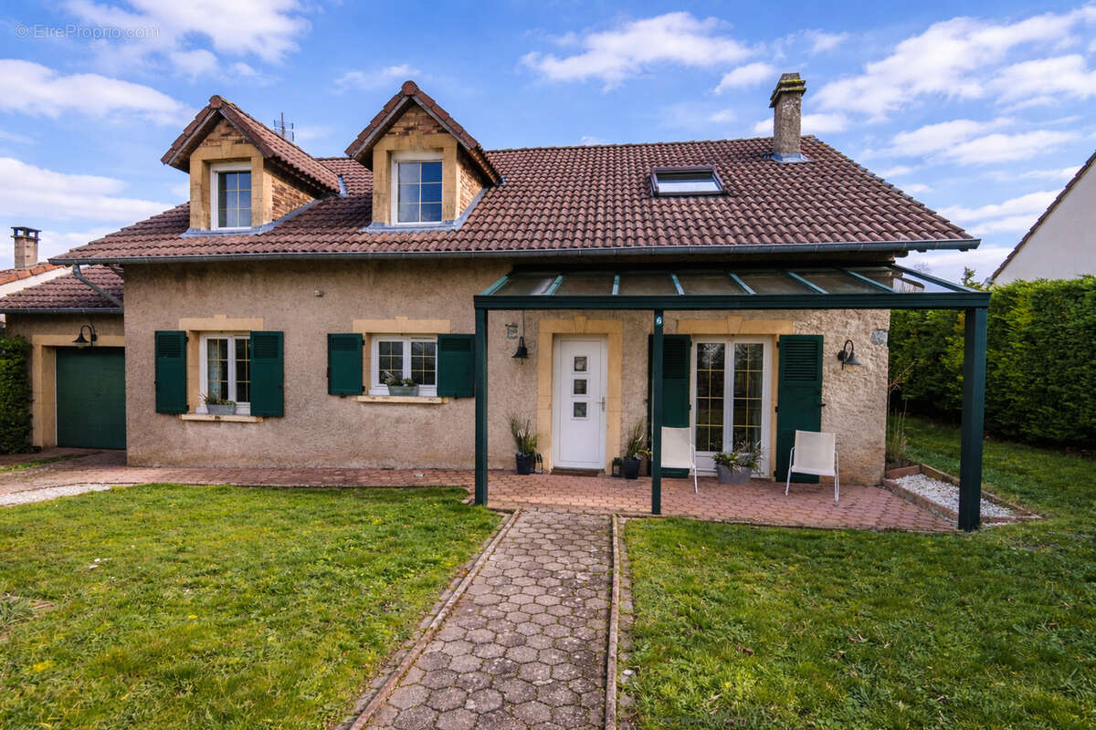 Maison à VERNY