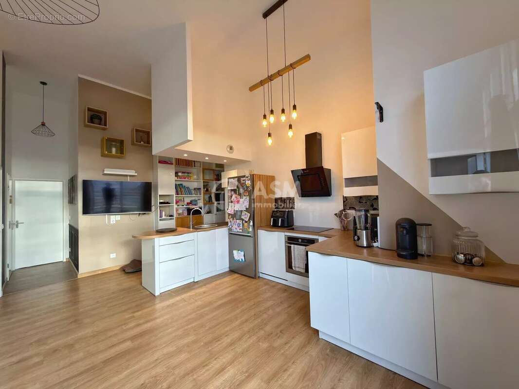 Appartement à COLOMBES