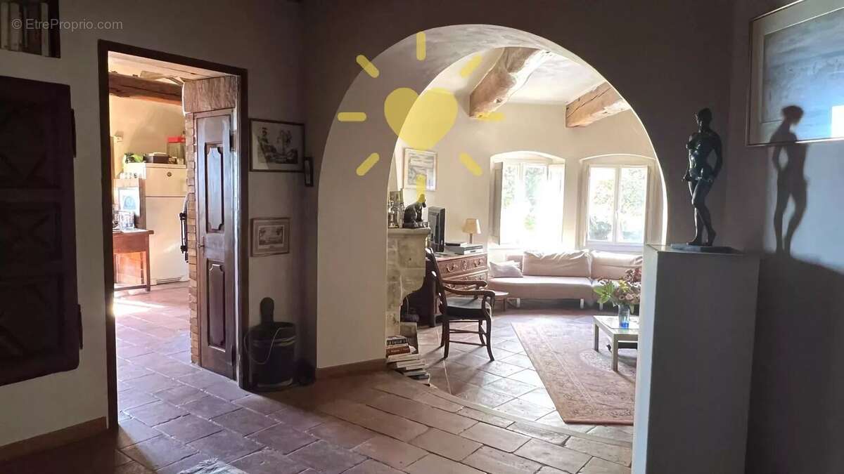 Maison à CALLAS