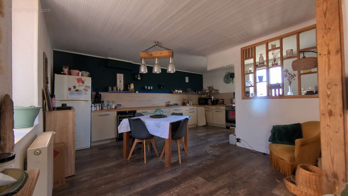Maison à HOSTUN