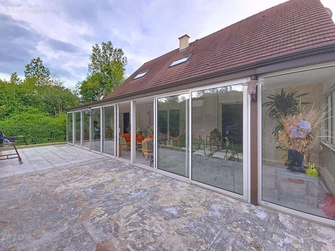 Maison à CHERET