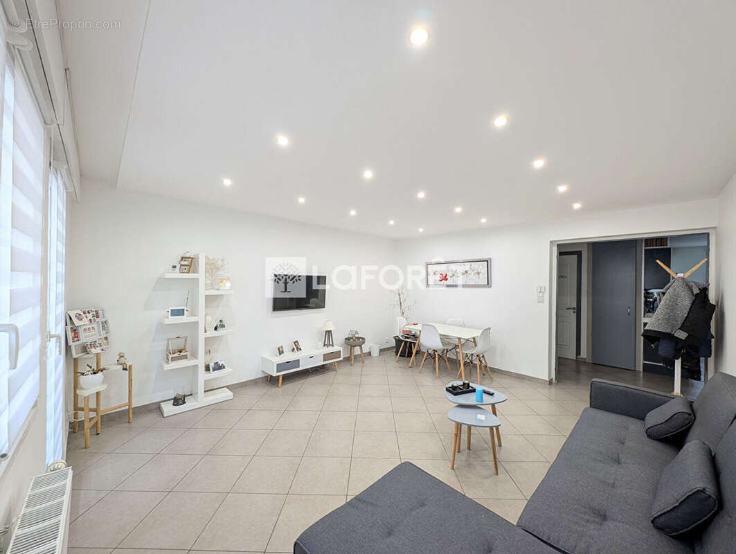 Appartement à GRENOBLE