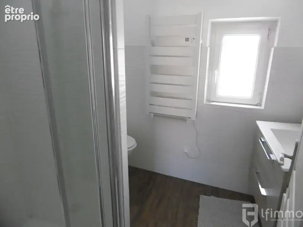 Maison 3 pièces de 62m2 avec une cour - photo 8