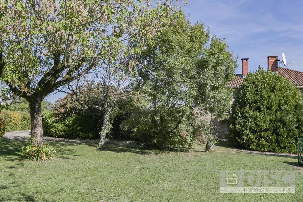 Maison à PUYLAROQUE