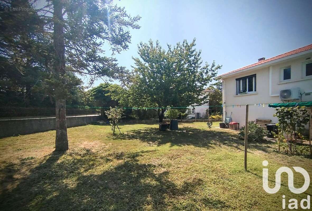 Photo 2 - Maison à SAINT-COLOMB-DE-LAUZUN