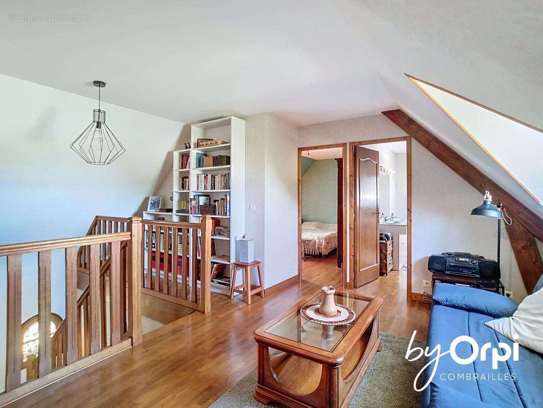 Maison à NERIS-LES-BAINS