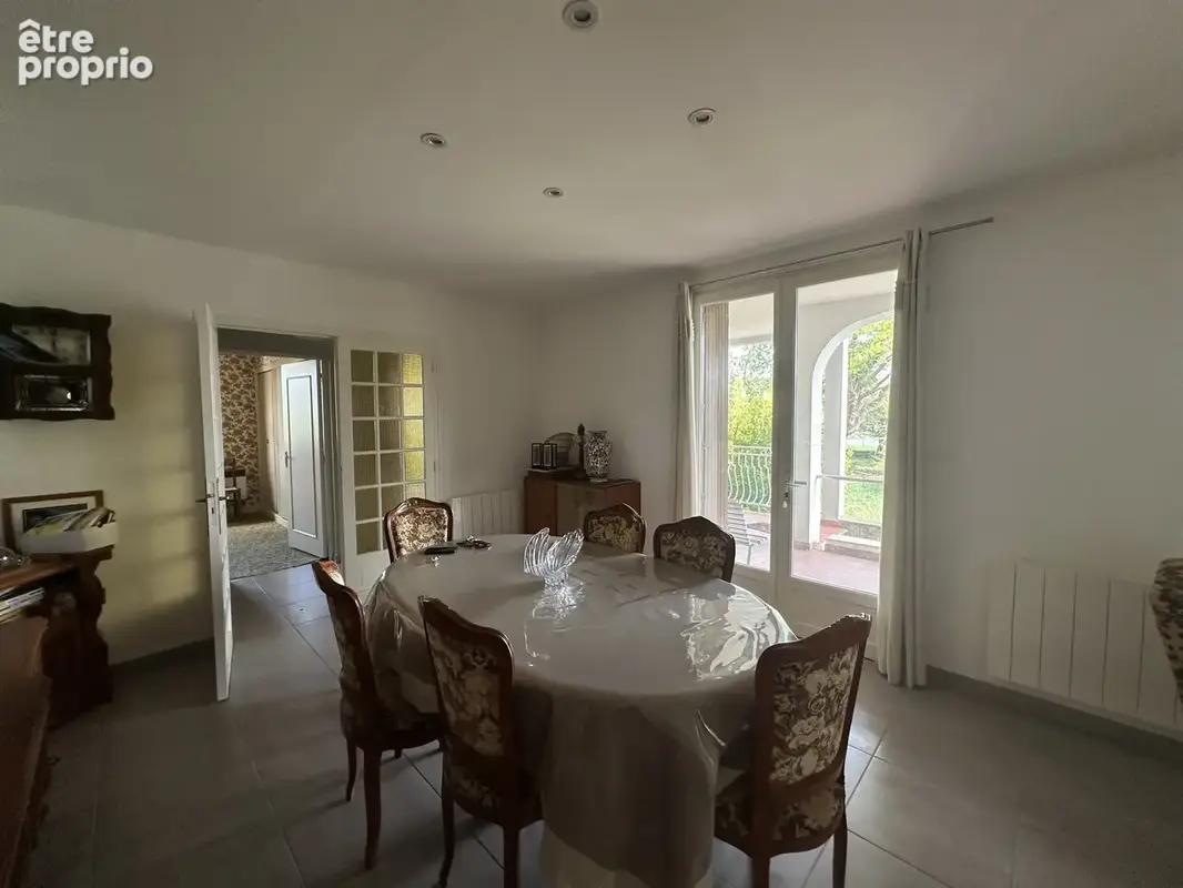 Maison familiale avec jardin, terrasse couverte et dépendance   Gagnac-sur-Cère - photo 6