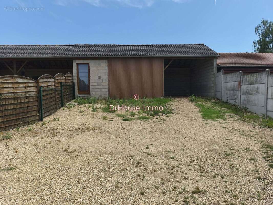 Maison 84 m² à Campagne  - photo 21