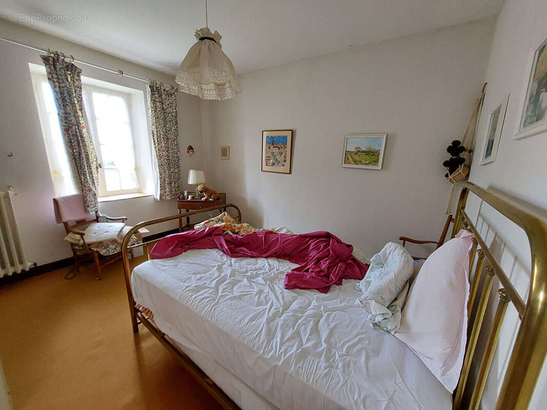 Maison à CHAUMOT