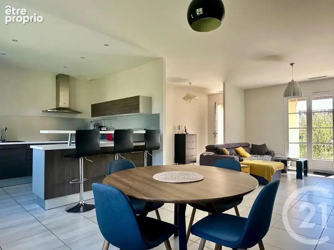 Maison 150 m² à Pourrieres  - photo 4