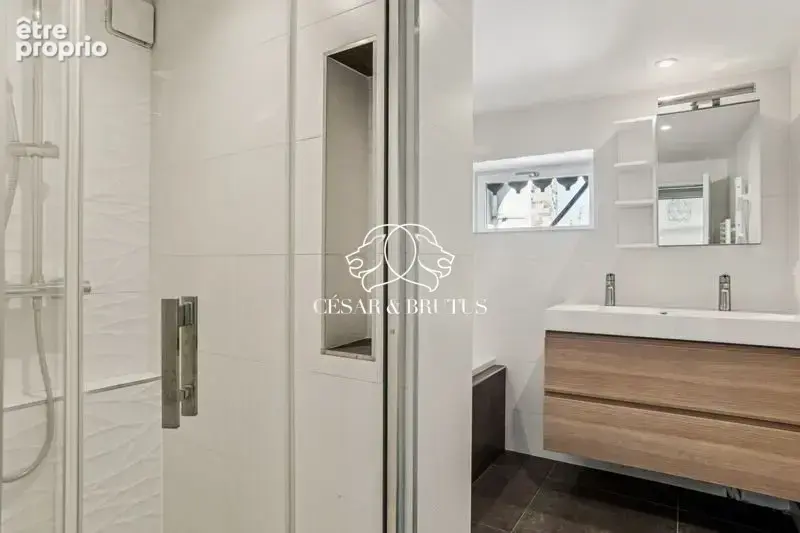 Appartement 4 pièces 74 m² à vendre à Lyon-6e (69006) - photo 6