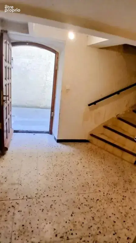 Maison de village, rez de chaussée + 2 étages - photo 8