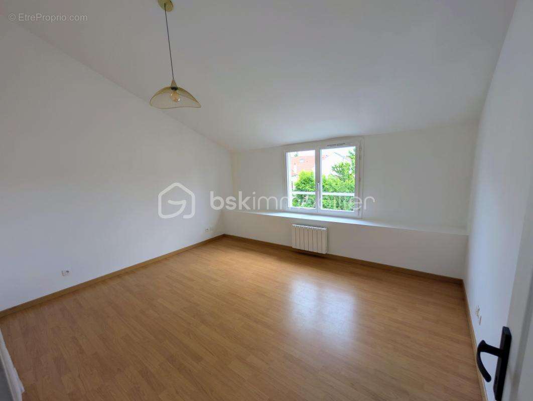Appartement duplex 3 pièces centre ville de Torcy - photo 11