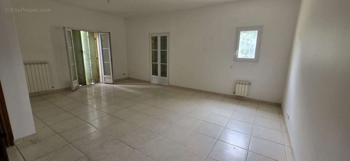 Maison à DRAGUIGNAN