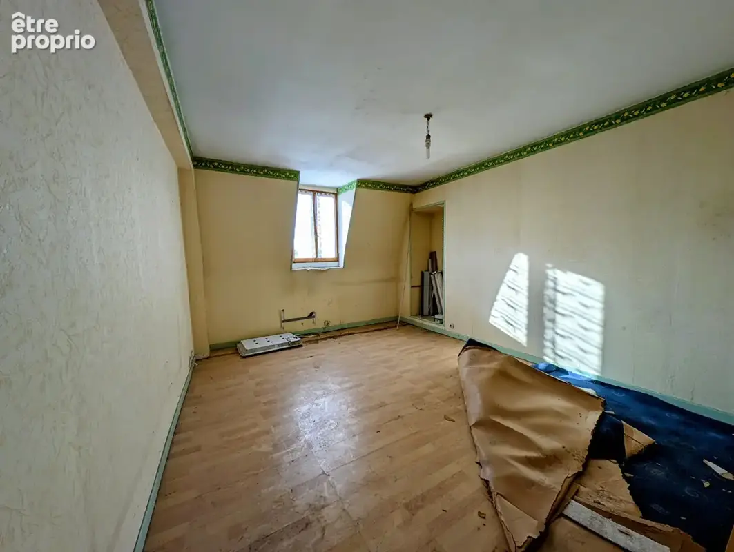 Immeuble Saint Aubin Les Elbeuf 7 pièces 370 m2 - photo 11
