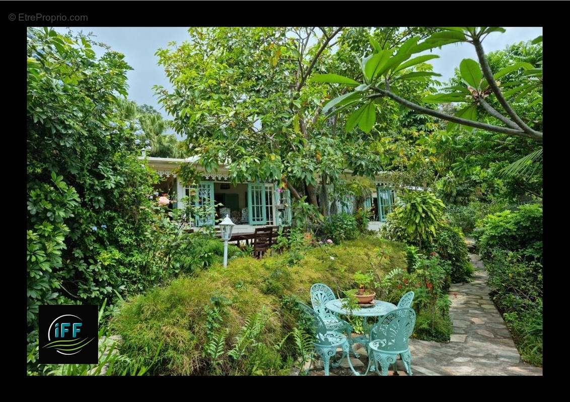 Maison à SAINT-DENIS