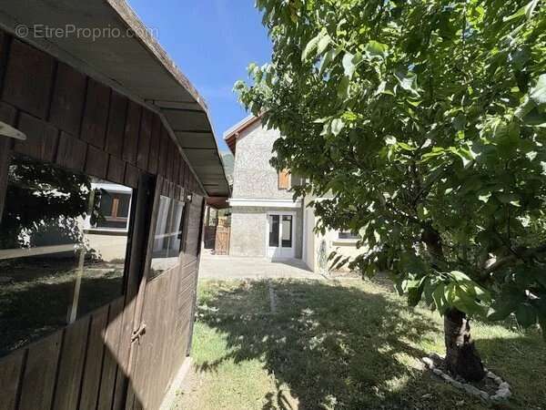 Maison avec jardin attenant - photo 3