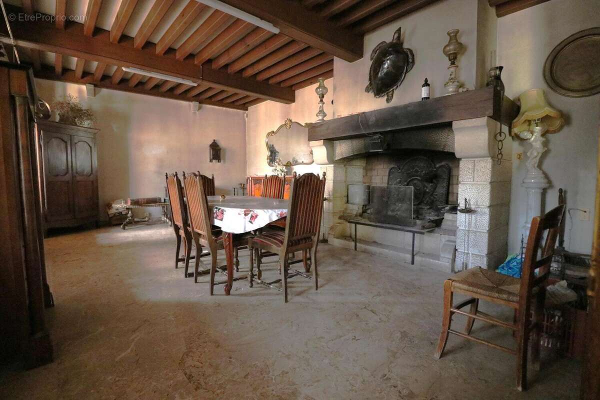 Photo 3 - Maison à SENAS